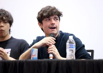 Zach Aguilar Ungkap Perjalanan Jadi Pengisi Suara Tanjiro di Demon Slayer: Tantangan Emosional hingga Teknik Rekaman Ekstrem