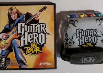 [Review] Guitar Hero : On Tour (Nintendo DS) + Guitar Grip Strap & Pick – Inovasi Keren, Tapi Nyiksa Tangan ?